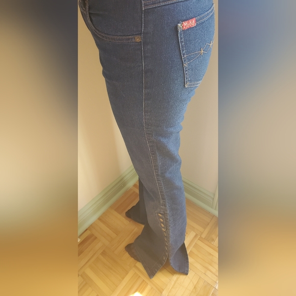 Mudd Vintage Flare Jean's With Buttons - Picture 3 of 10